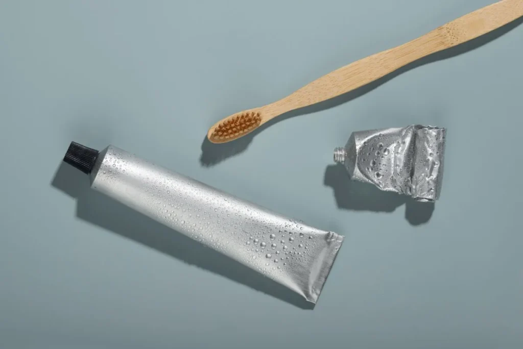 how-to-choose-the-right-toothbrush-and-toothpaste